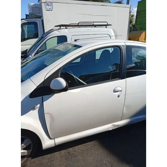 Puerta Delantera Izquierda para Toyota Aygo (_B1_)