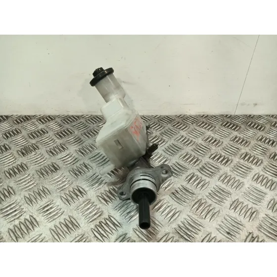 Bomba Freno para Toyota Rav 4 (A2)
