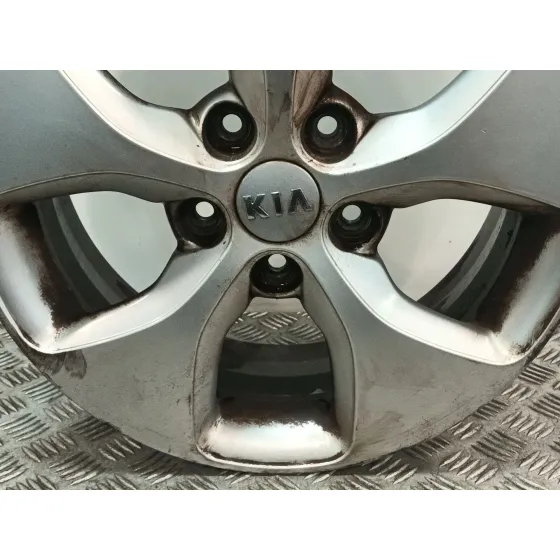 Llanta para Kia Carens Iv