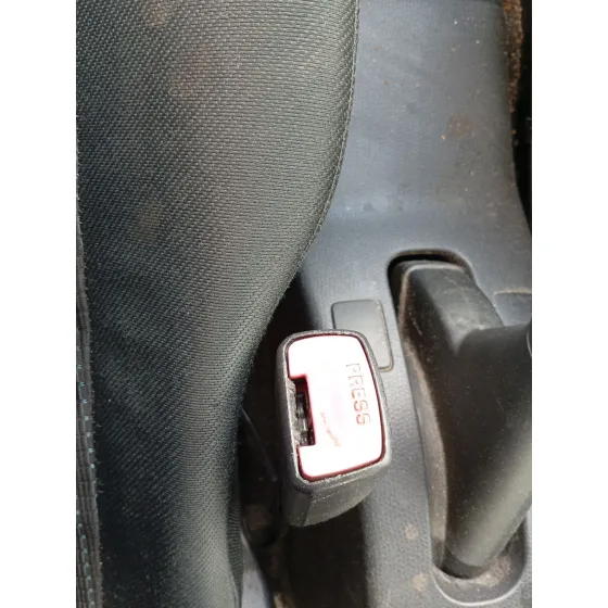 Enganche Cinturon Delantero Izquierdo para Suzuki Swift Iii (Mz, Ez)