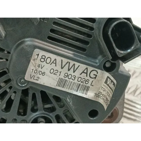 Alternador para Volkswagen Passat B6 (3C2)