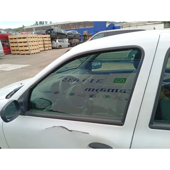 Luna Delantera Izquierda para Renault Clio Ii (Bb_, Cb_)
