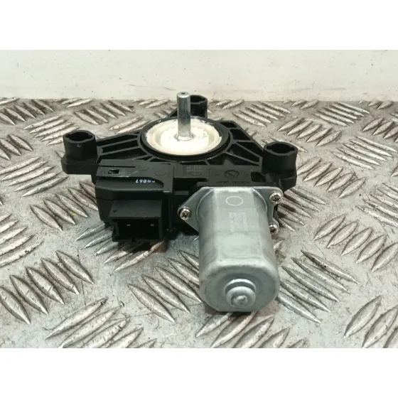 Motor Elevalunas Trasero Derecho para Mercedes-Benz Clase A (W176)