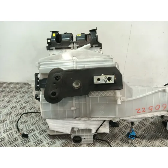 Calefaccion Entera Normal para Peugeot 3008 Ii Suv (Mc_, Mr_, Mj_, M4_)