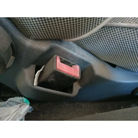 Enganche Cinturon Delantero Izquierdo para Fiat 500 (312_)
