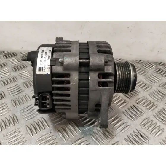 Alternador para Opel Astra H (A04)