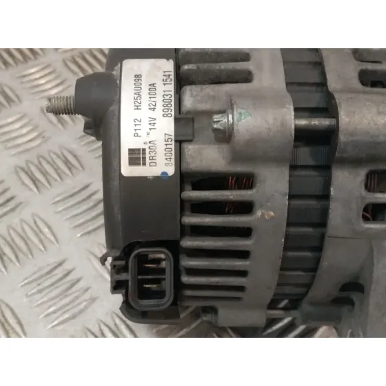 Alternador para Opel Astra H (A04)