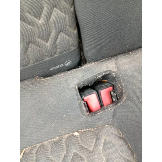 Enganche Cinturon Trasero Derecho para Opel Corsa D (S07)