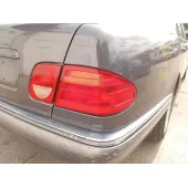 Piloto Trasero Derecho para Mercedes-Benz Clase E (W210)