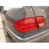 Piloto Trasero Izquierdo para Mercedes-Benz Clase E (W210)