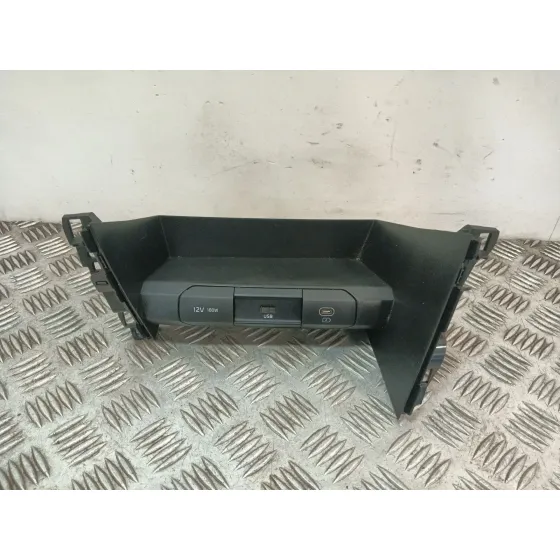 Moldura para Kia Xceed (Cd)