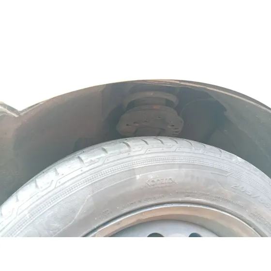 Amortiguador Delantero Izquierdo para Kia Carens Iv