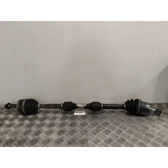 Transmision Delantera Derecha para Kia Carens Iv