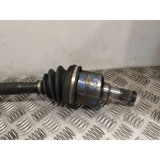 Transmision Delantera Derecha para Kia Carens Iv