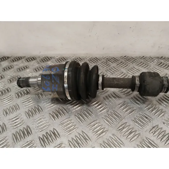 Transmision Delantera Izquierda para Kia Carens Iv