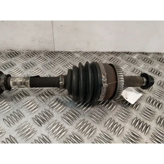Transmision Delantera Izquierda para Kia Carens Iv