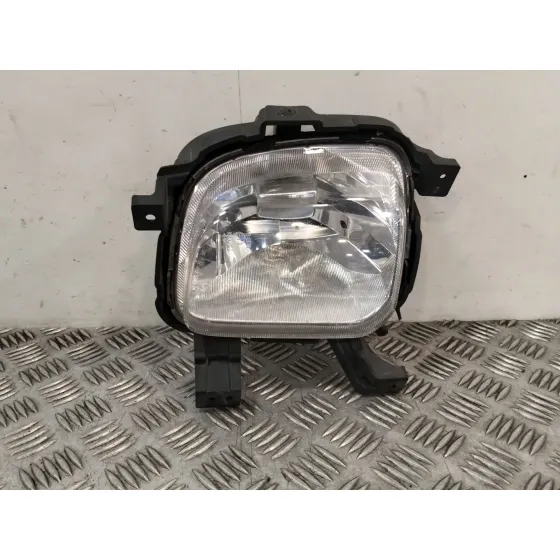 Faro Antiniebla Derecho para Kia Carens Iv