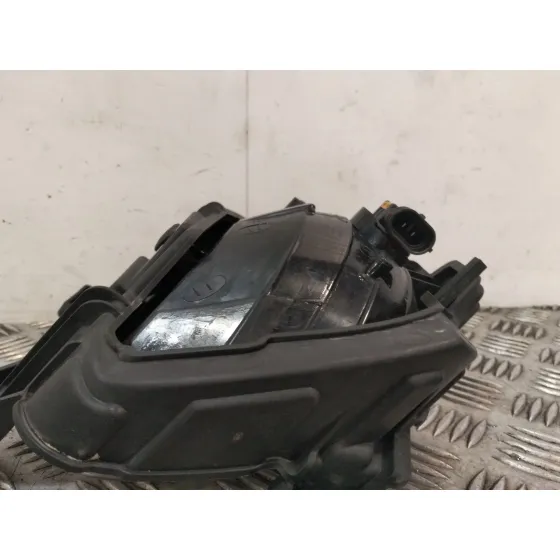 Faro Antiniebla Derecho para Kia Carens Iv