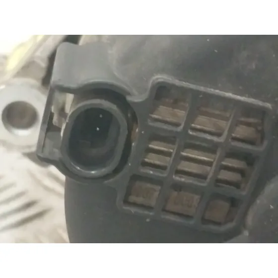 Alternador para Chevrolet Aveo / Kalos Hatchback (T250, T255)