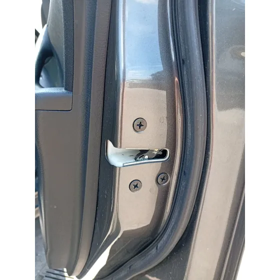 Cerradura Puerta Delantera Derecha para Mazda 3 Sedan (Bl)