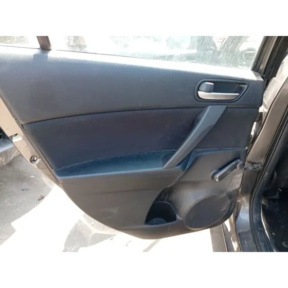 Guarnecido Puerta Trasera Izquierda para Mazda 3 Sedan (Bl)