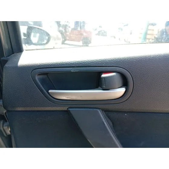 Maneta Interior Trasera Derecha para Mazda 3 Sedan (Bl)