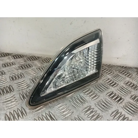 Piloto Trasero Derecho Interior para Mazda 3 Sedan (Bl)