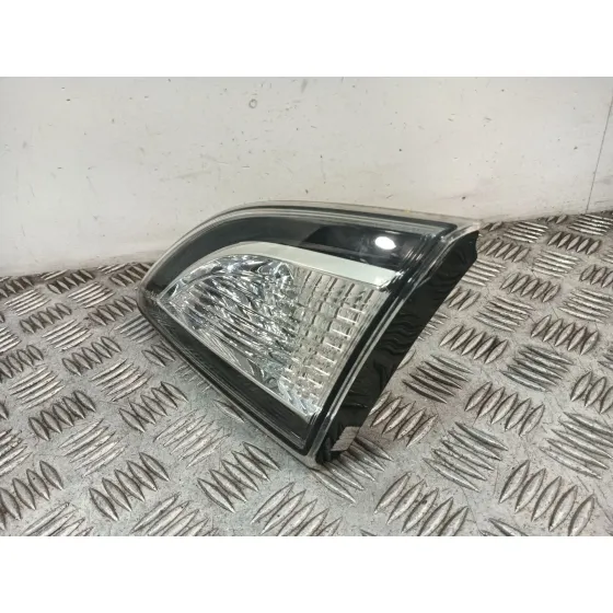 Piloto Trasero Derecho Interior para Mazda 3 Sedan (Bl)
