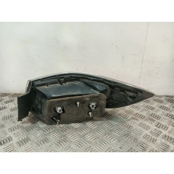 Piloto Trasero Izquierdo para Mazda 3 Sedan (Bl)