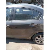 Puerta Trasera Izquierda para Mazda 3 Sedan (Bl)