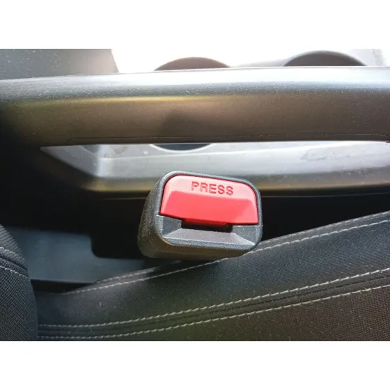 Enganche Cinturon Delantero Derecho para Kia Sportage Iii (Sl)