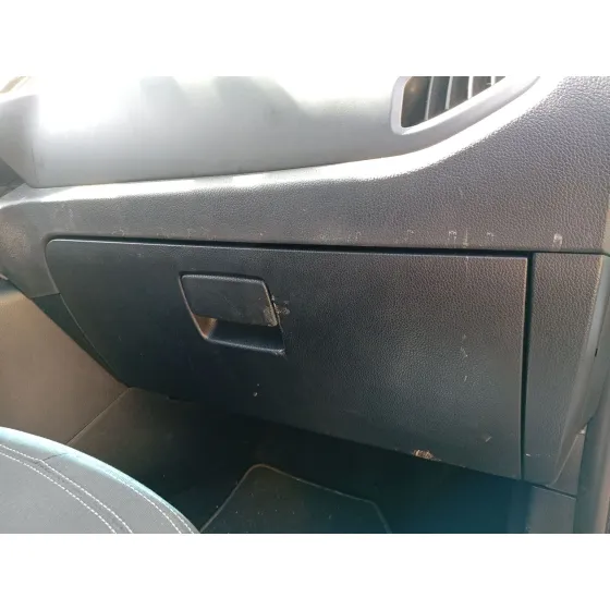 Guantera para Kia Sportage Iii (Sl)