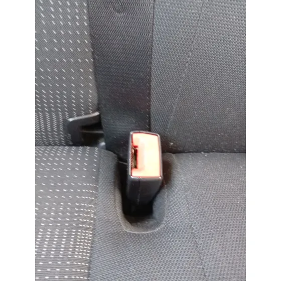 Enganche Cinturon Trasero Derecho para Mercedes-Benz Clase A (W169)
