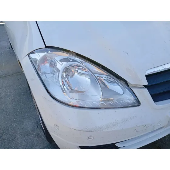 Faro Derecho para Mercedes-Benz Clase A (W169)