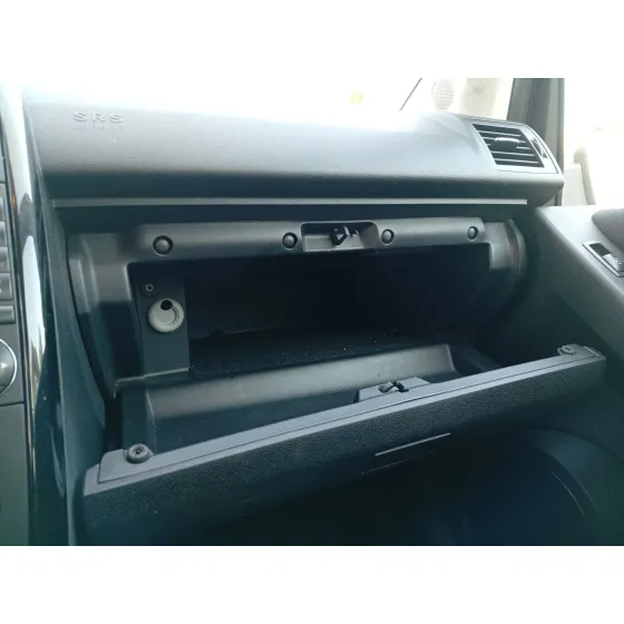 Guantera para Mercedes-Benz Clase A (W169)