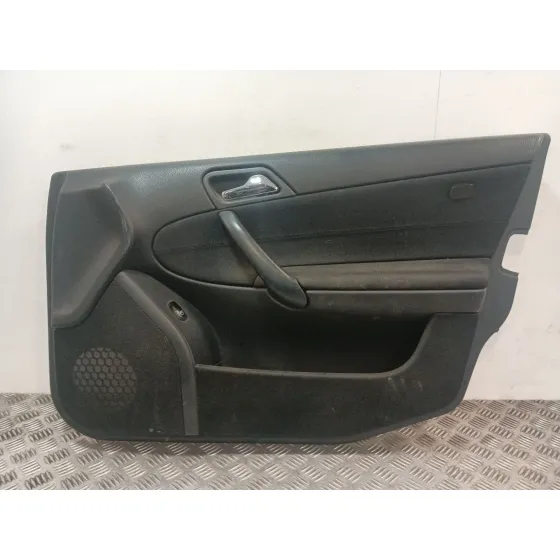 Guarnecido Puerta Delantera Derecha para Mercedes-Benz Clase C (W203)
