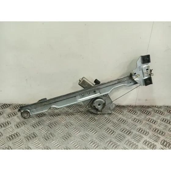 Elevalunas Delantero Izquierdo para Dacia Sandero (Bs_)