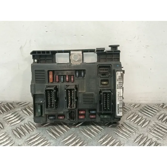 Caja Reles / Fusibles para Citroën C5 I (Dc_)