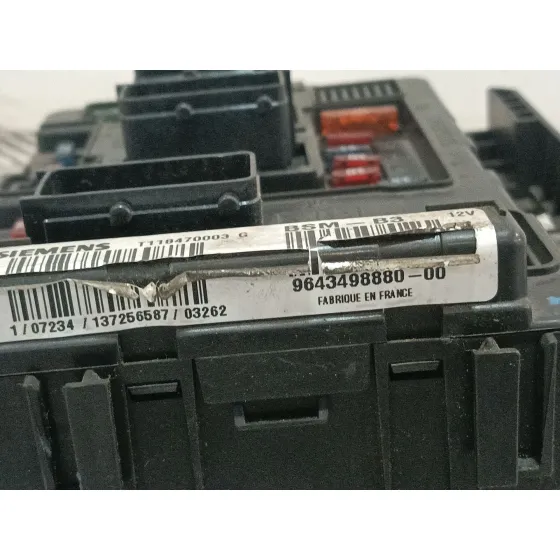 Caja Reles / Fusibles para Citroën C5 I (Dc_)