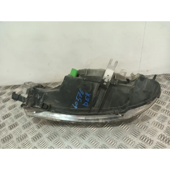 Faro Derecho para Ford Mondeo Ii (Bap)