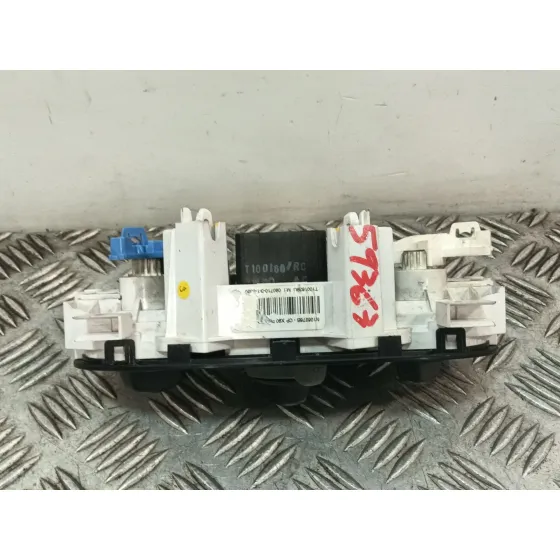 Mando Climatizador para Dacia Sandero (Bs_)