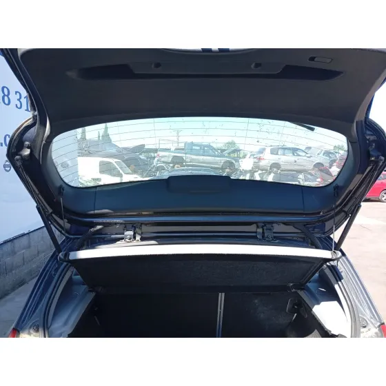 Amortiguadores Maletero / Porton para Bmw 1 (E81)