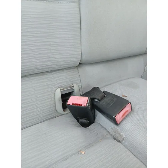 Enganche Cinturon Trasero Derecho para Bmw 1 (E81)
