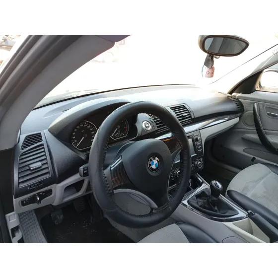 Salpicadero para Bmw 1 (E81)