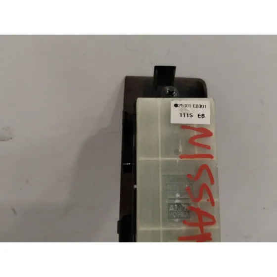 Mando Elevalunas Delantero Izquierdo para Nissan Pathfinder (R51)