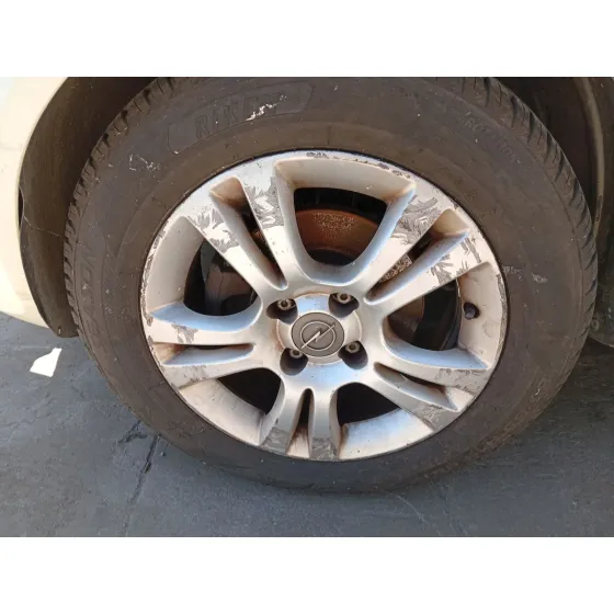 Mangueta Delantera Izquierda para Opel Corsa D (S07)