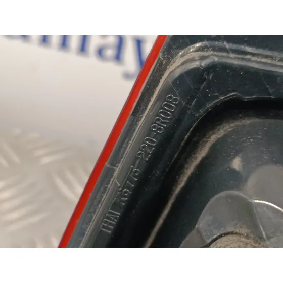 Piloto Trasero Derecho para Isuzu D-Max