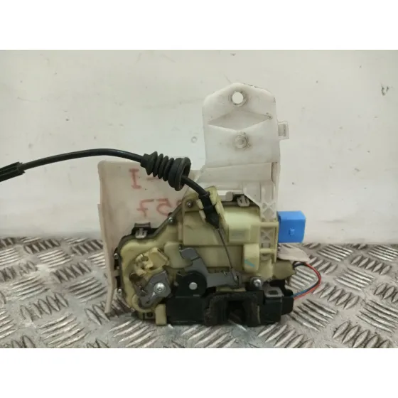 Cerradura Puerta Delantera Izquierda para Volkswagen Polo Iv (9N_, 9A_)