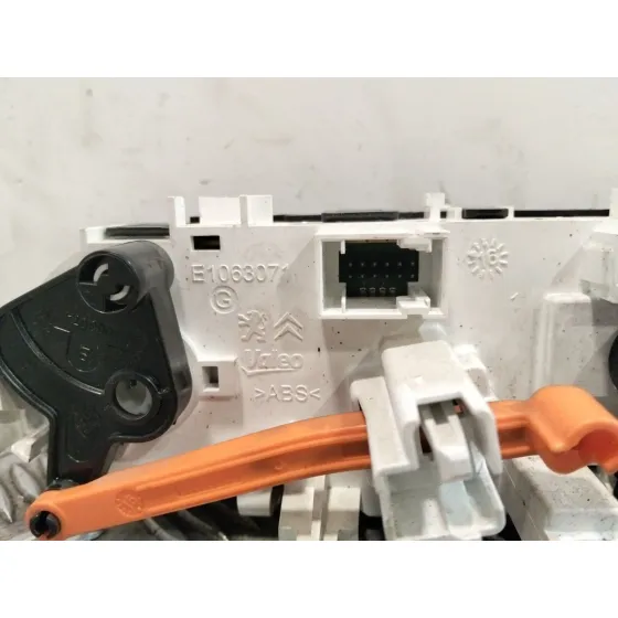 Mando Climatizador para Peugeot 208