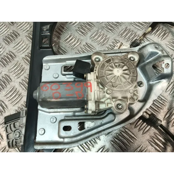 Elevalunas Delantero Derecho para Mercedes-Benz Clase C (W203)